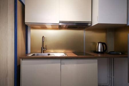 Charmant Studio Meuble 30 Min Paris, 5 Min Evry, Proche Aeroport Orly Ris-Orangis Exterior foto